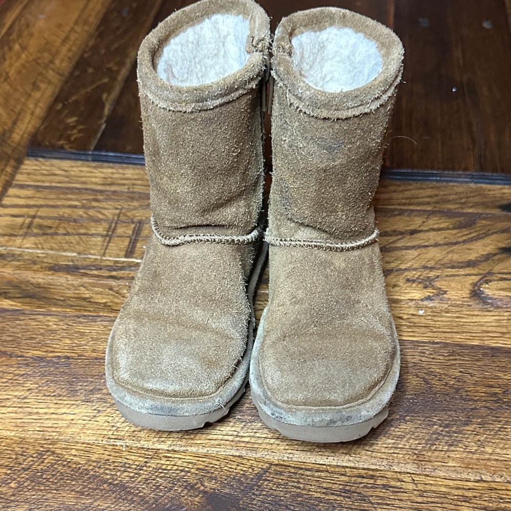 BearPaw Isabelle Boots